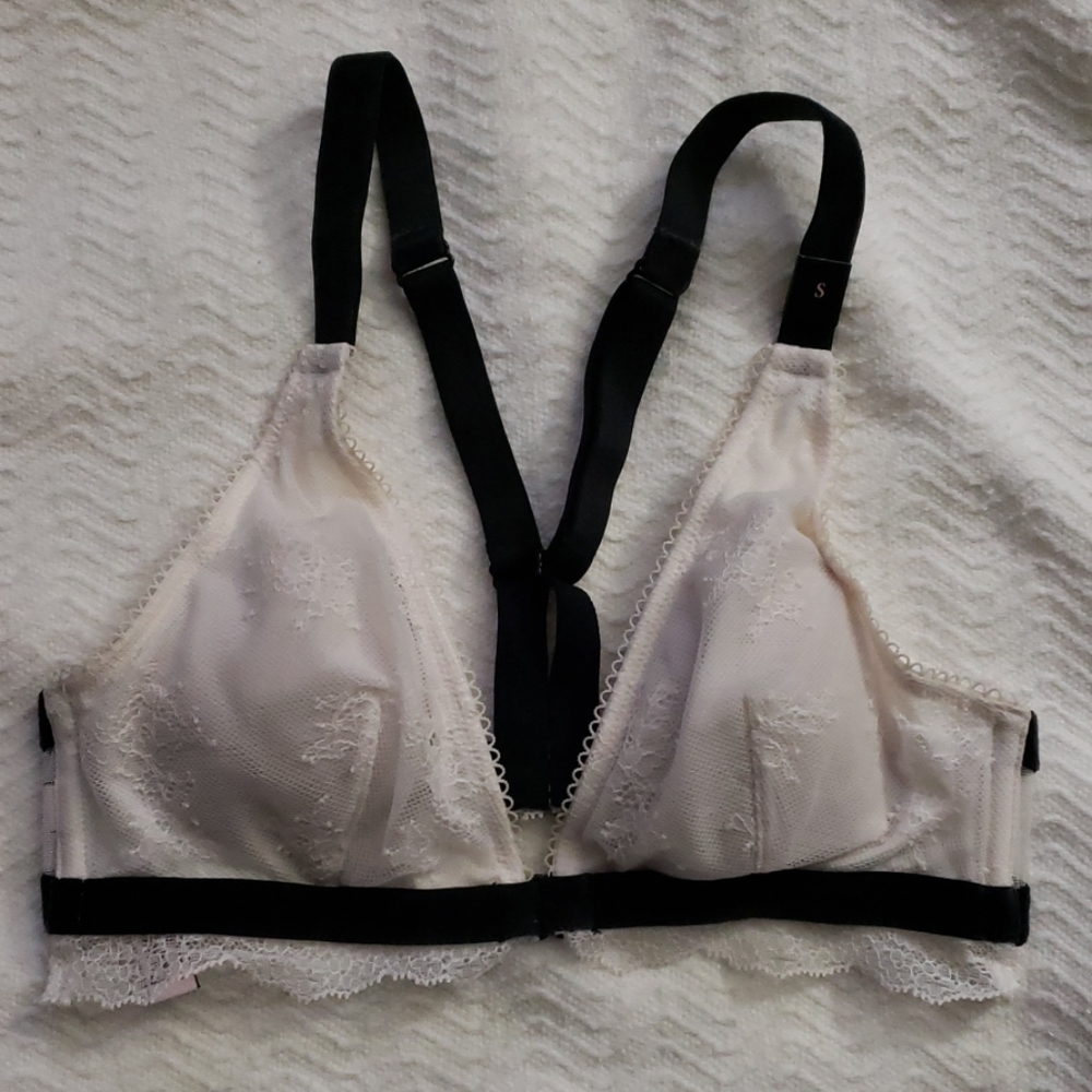 Victoria's Secret White/Black Bra